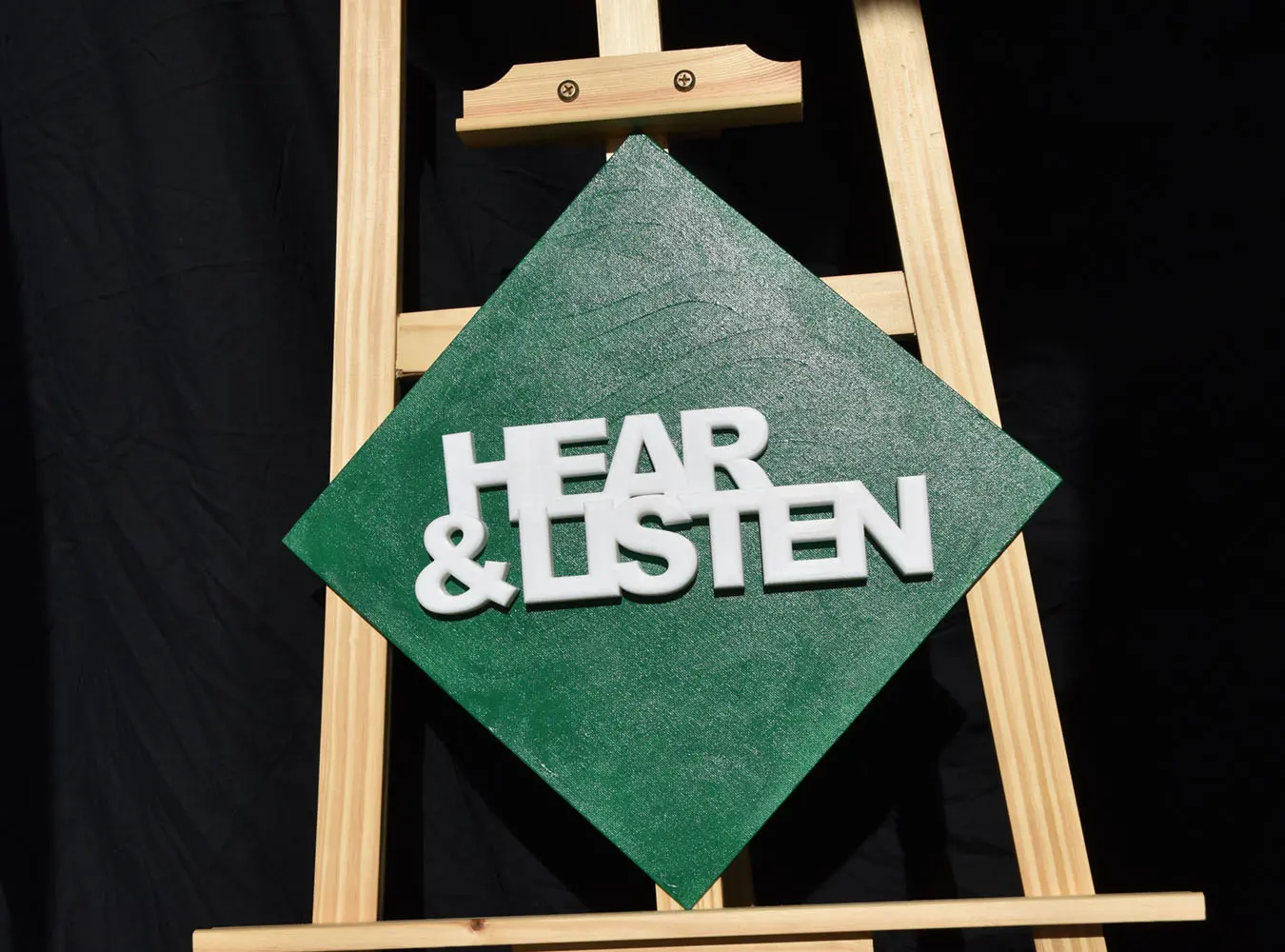 myth hear and listen green b